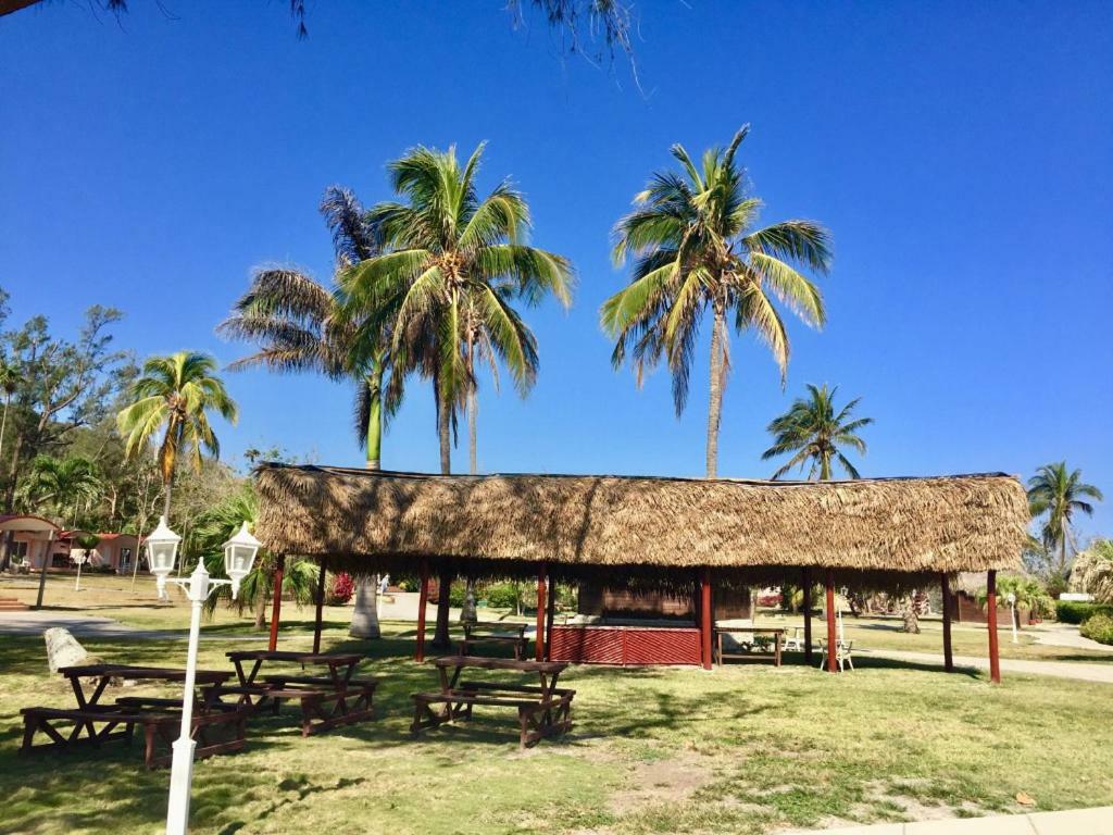 Hotel Villa Tropico Playa Jibacoa Exterior foto