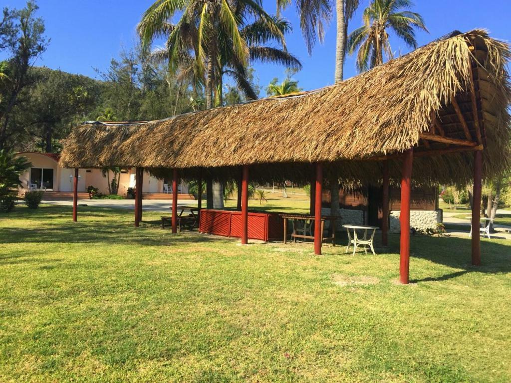 Hotel Villa Tropico Playa Jibacoa Exterior foto